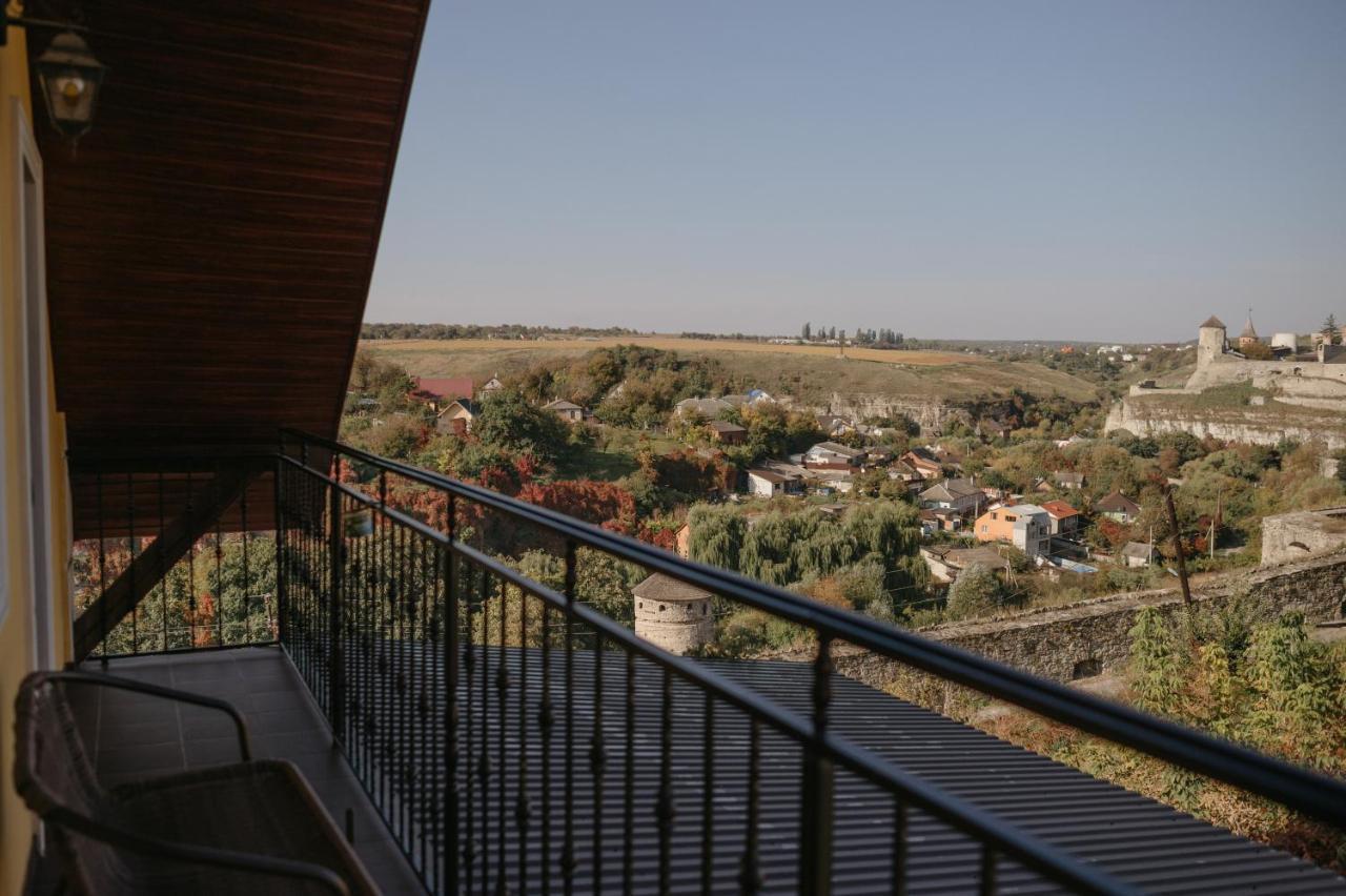 Джерело Kamianets-Podilskyi Εξωτερικό φωτογραφία